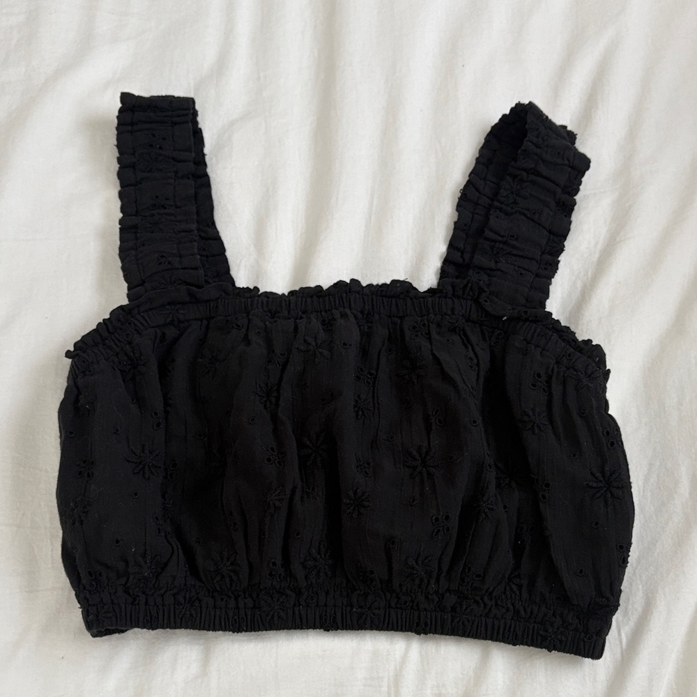 Aerie Black Cropped Women's Top Eyelet Detail